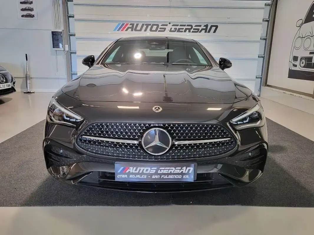 Usado Mercedes CLE200 204 CV (150 kW) 2025 Gris Coupe