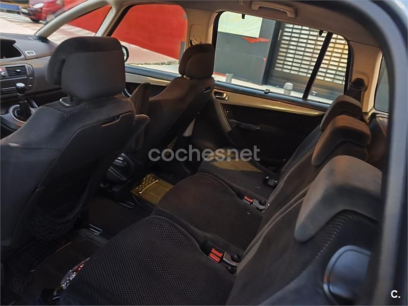 Usado Citroën Grand C4 Picasso Exclusive 110 CV (80 kW) 2009 Gris / plata Monovolumen