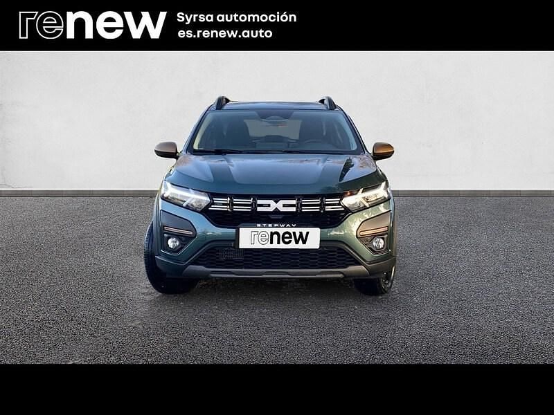 Usado Dacia Sandero Extreme 100 CV (73 kW) 2025 Verde Berlina