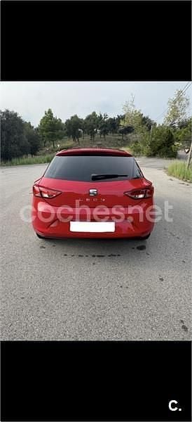 Usado Seat Leon SC Style 105 CV (77 kW) 2013 Rojo Utilitario