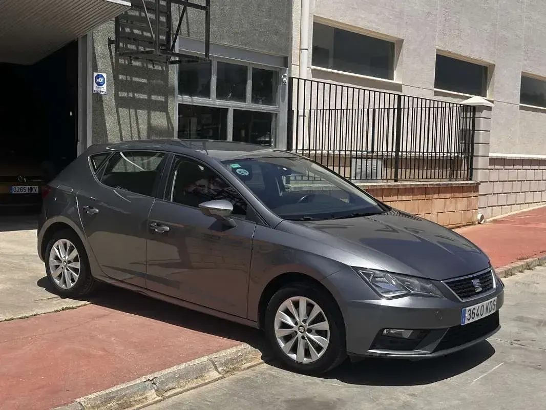 Usado Seat Leon SC Style 116 CV (85 kW) 2018 Utilitario