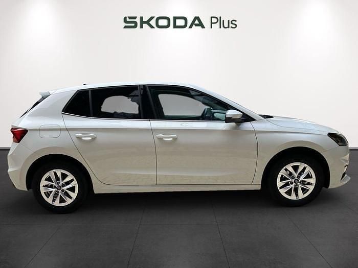 Usado Skoda Fabia Ambition 95 CV (69 kW) 2023 Blanco Utilitario