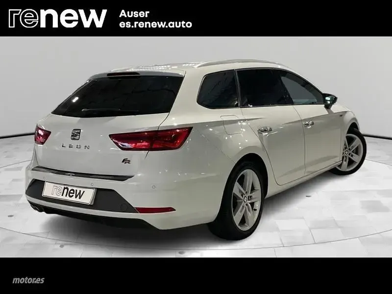 Usado Seat Leon ST FR 150 CV (110 kW) 2020 Blanco Familiar