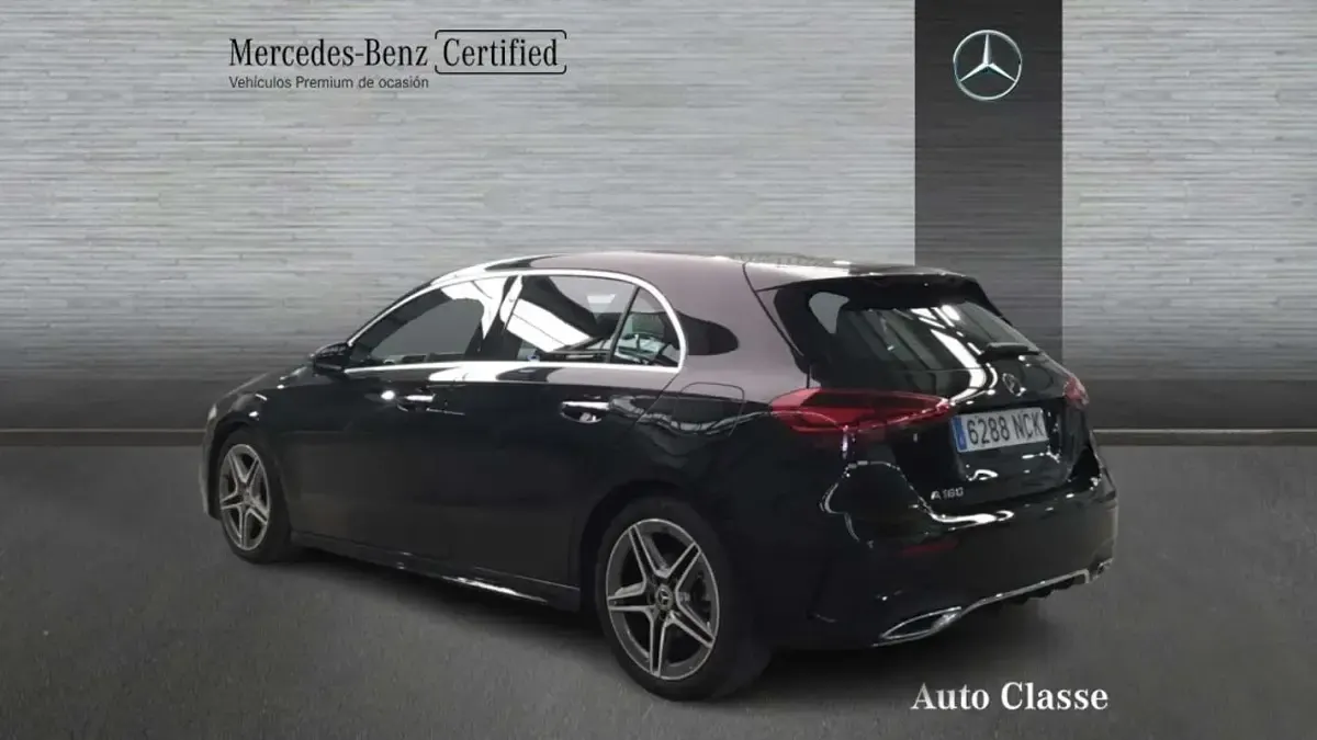 Usado Mercedes A180 136 CV (100 kW) 2025 Negro Berlina