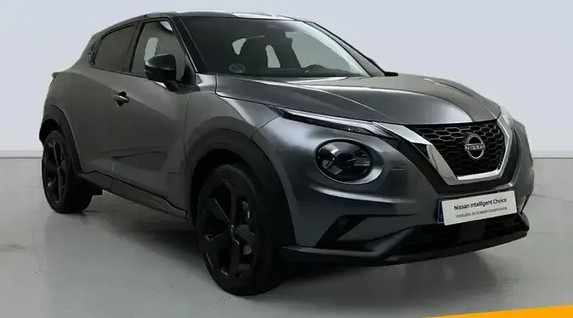 Usado Nissan Juke Tekna 114 CV (83 kW) 2025 Skline grey (metalizado) SUV