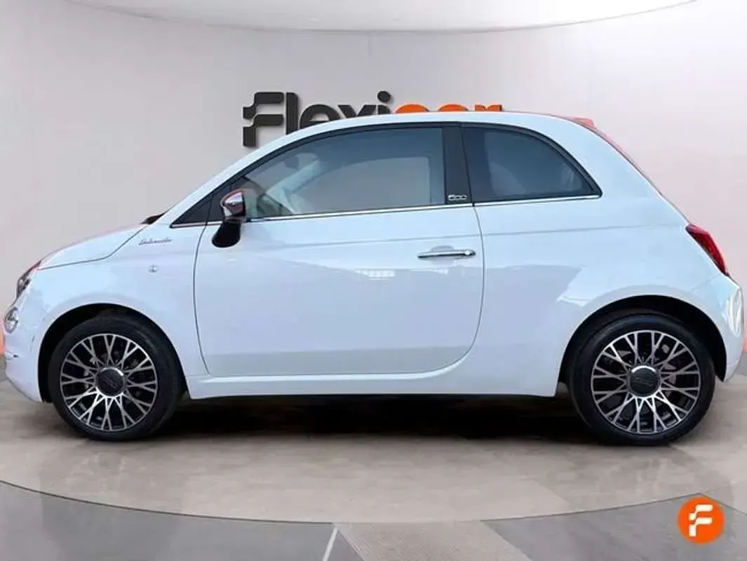 Usado Fiat 500 Club 71 CV (52 kW) 2022 Blanco Descapotable