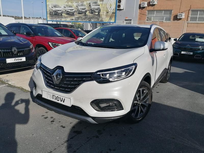 Usado Renault Kadjar Zen 140 CV (102 kW) 2021 Blanco SUV
