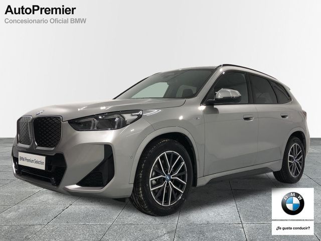 Gris plata Usado 2024 BMW iX1 Comfort Edition SUV | 44.900 € (Precio justo) - Imagen 1/4