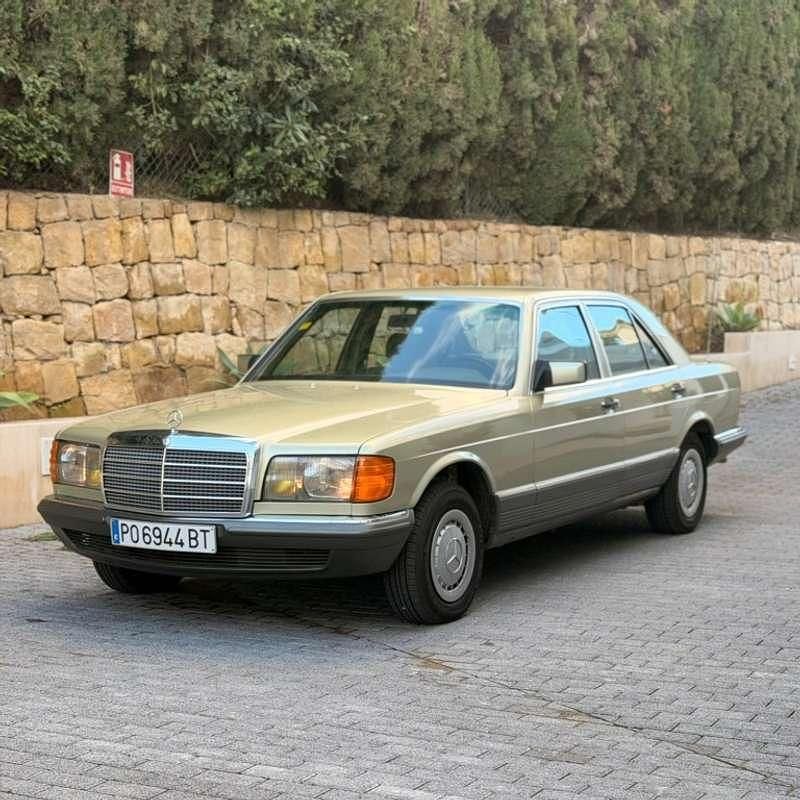 Usado Mercedes 280 SE 185 CV (136 kW) 1982 Verde Berlina