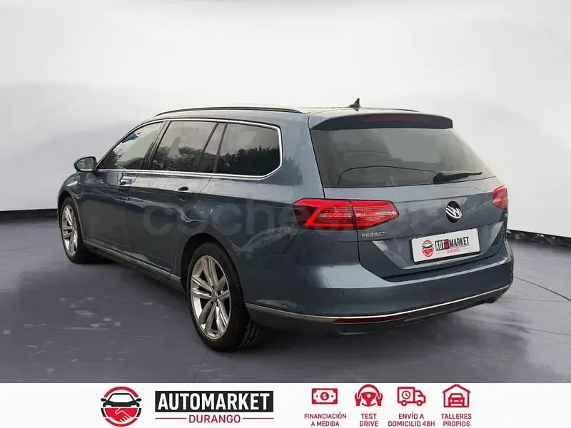 Usado VW Passat Advance 150 CV (110 kW) 2018 Azul Familiar