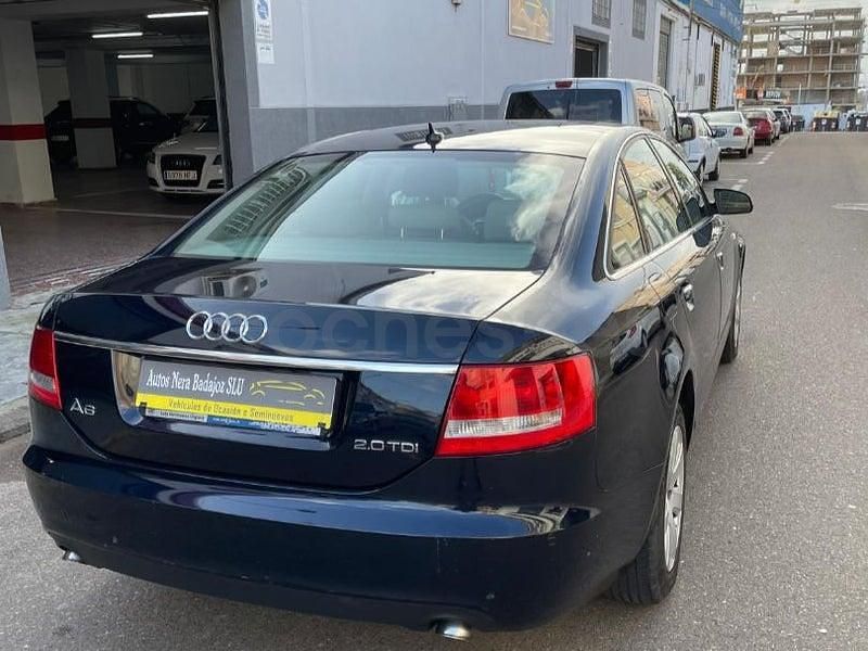 Usado Audi A6 140 CV (102 kW) 2007 Azul Berlina