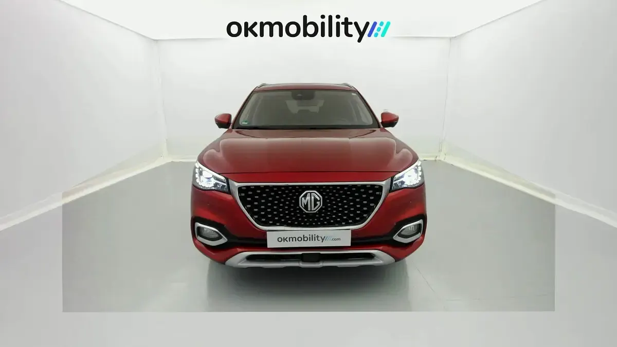 Usado MG HS Luxury 162 CV (119 kW) 2023 Diamond red  rsj SUV