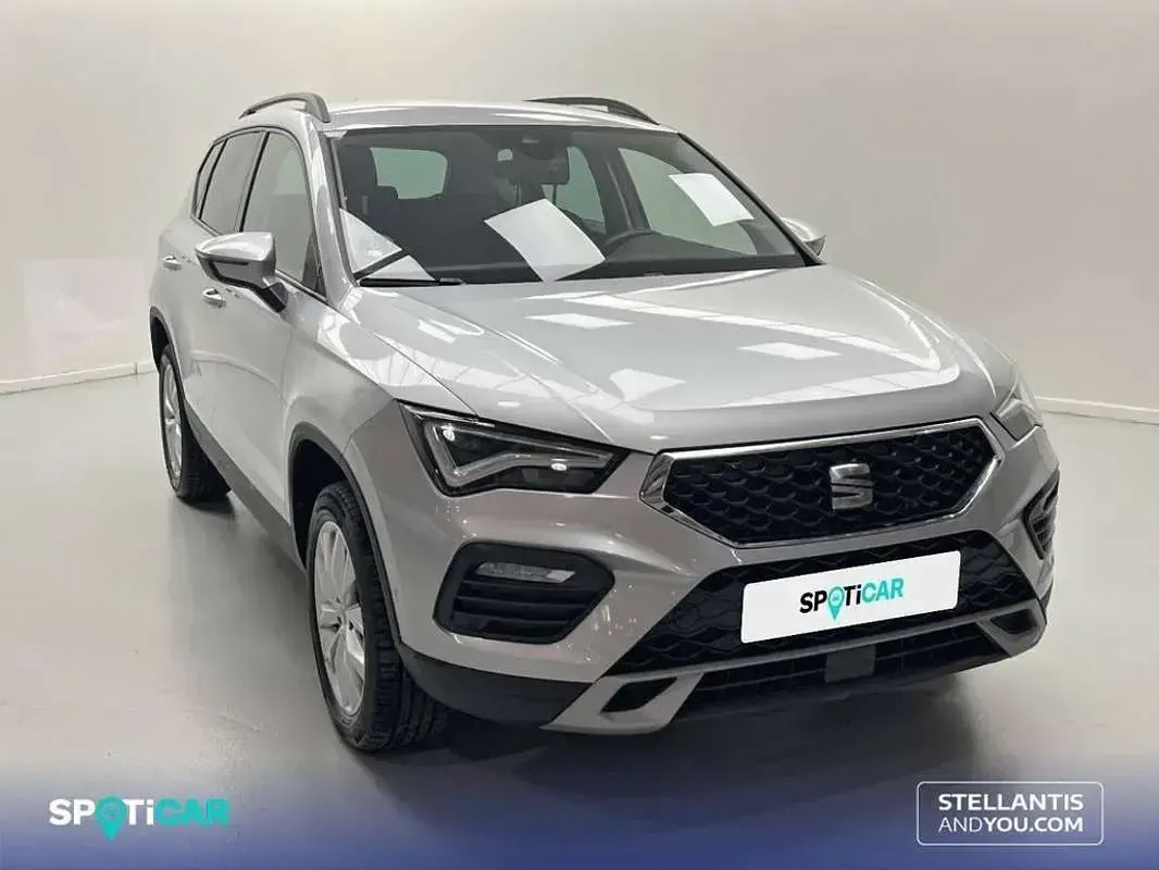 Usado Seat Ateca Style 151 CV (111 kW) 2023 Gris SUV