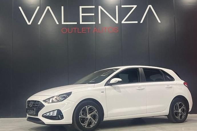 Usado Hyundai i30 120 CV (88 kW) 2024