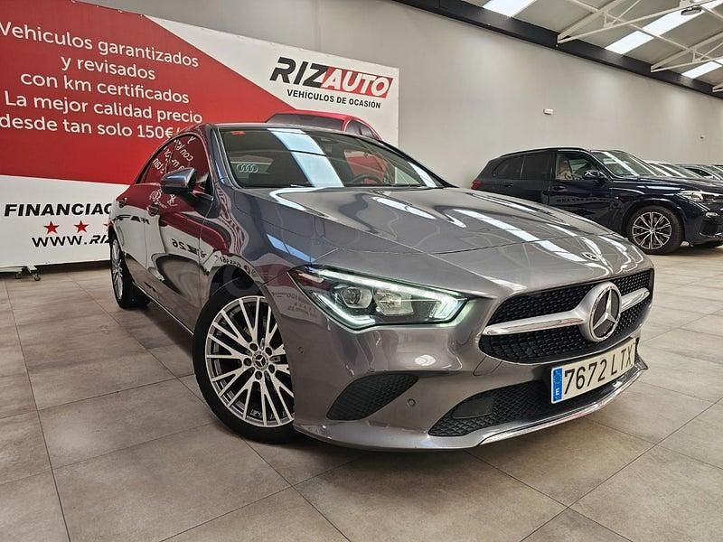 Usado Mercedes CLA220 190 CV (139 kW) 2021 Gris / plata Berlina