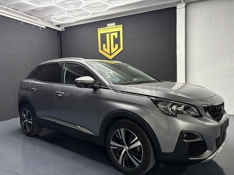 Usado Peugeot 3008 Allure 130 CV (95 kW) 2021 SUV