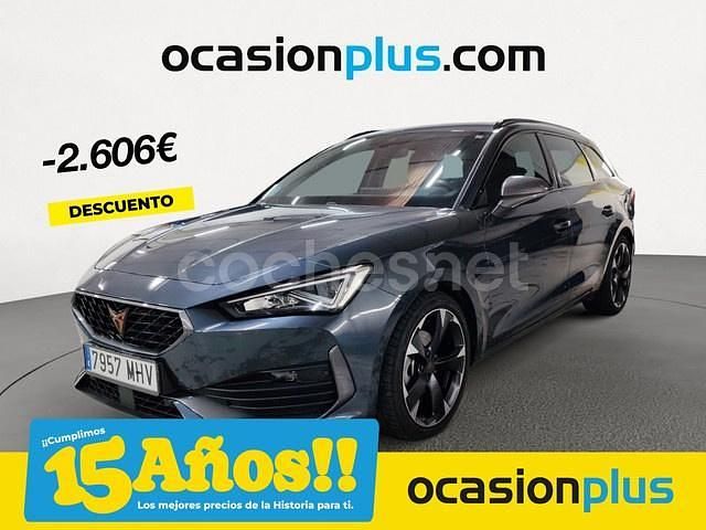 Gris / plata Usado 2023 Cupra Leon Familiar | 27.670 € (Precio justo) - Imagen 1/4