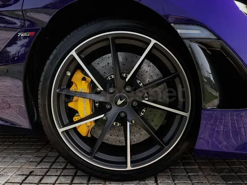 Usado McLaren 720S 721 CV (530 kW) 2022 Burdeos Descapotable