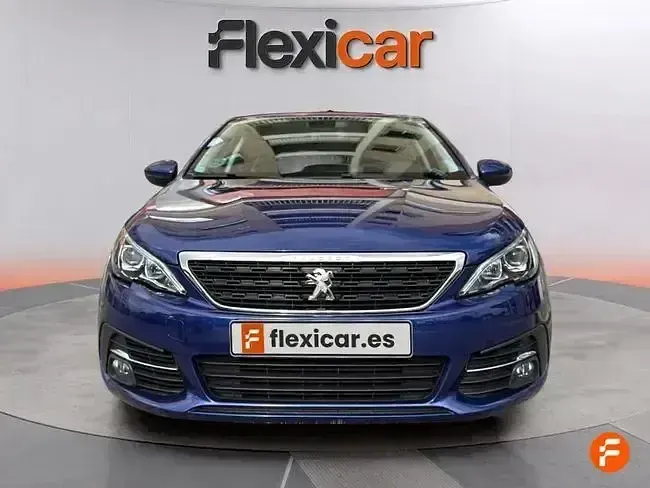 Usado Peugeot 308 Access 110 CV (80 kW) 2020 Azul