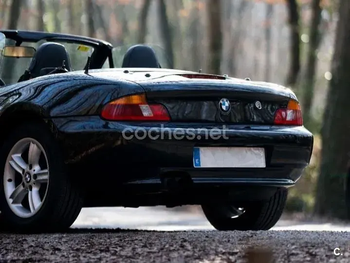 Usado BMW Z3 170 CV (125 kW) 2001 Negro Descapotable