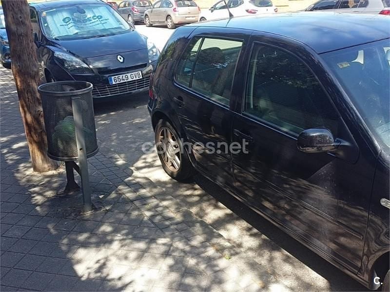 Usado VW Golf IV Advance 130 CV (95 kW) 2002 Negro Berlina