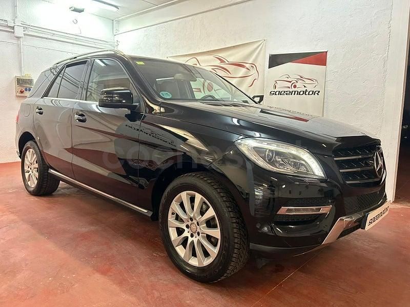 Usado Mercedes ML250 204 CV (150 kW) 2015 Azul SUV