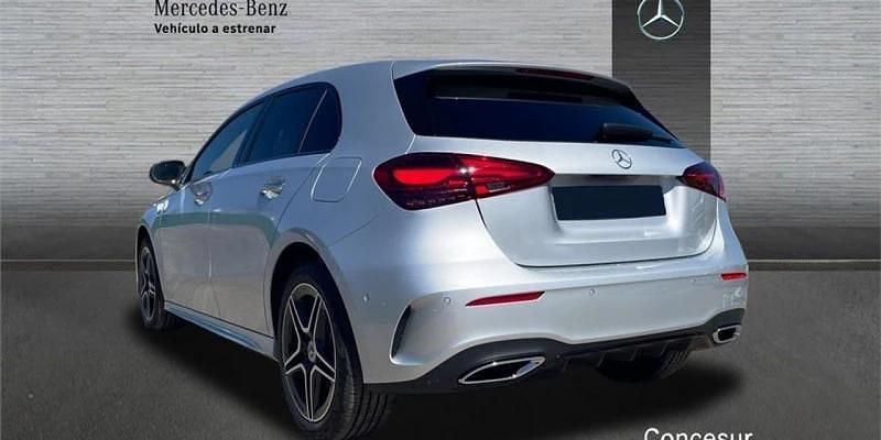 Nuevo Mercedes A200 150 CV (110 kW) 2025 Plata