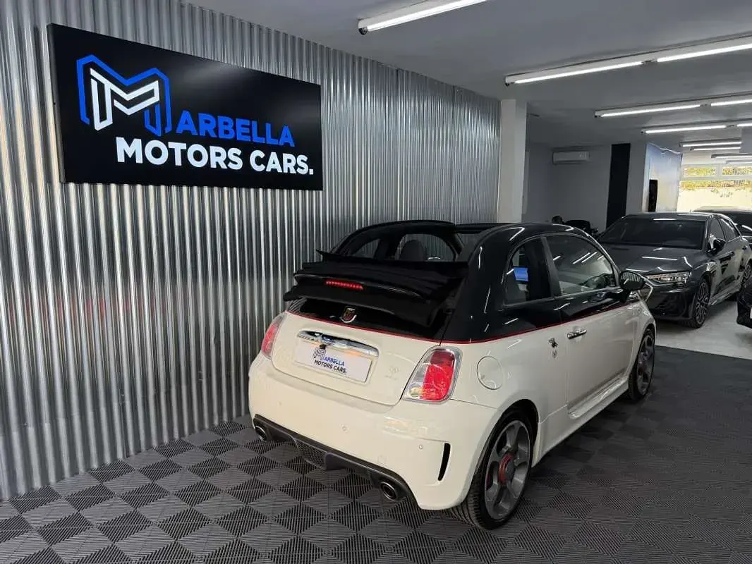 Usado Abarth 595C Turismo 159 CV (116 kW) 2013 Beige Descapotable