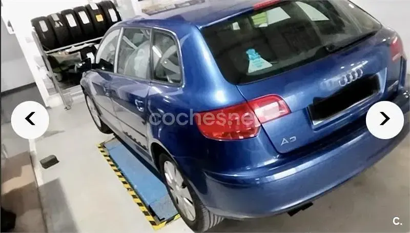 Usado Audi A3 Attraction 170 CV (125 kW) 2005 Azul Utilitario