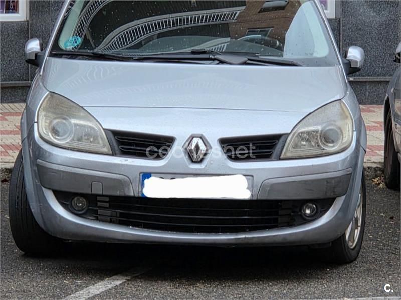 Usado Renault Scénic II Dynamique 110 CV (80 kW) 2007 Gris / plata Monovolumen