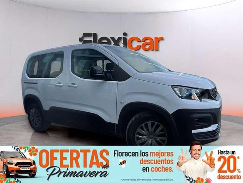 Usado Peugeot Rifter Active 102 CV (75 kW) 2022 Blanco Monovolumen