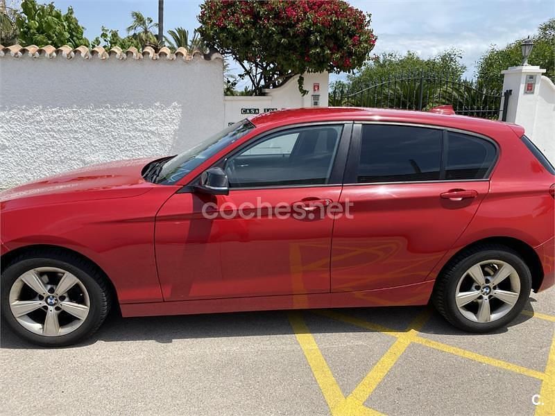 Używany BMW 118 Comfort Edition 143 KM (105 kW) 2014 Czerwony Hatchback