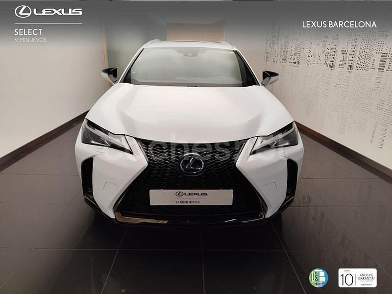 Usado Lexus UX Sport Line 184 CV (135 kW) 2021 Blanco SUV