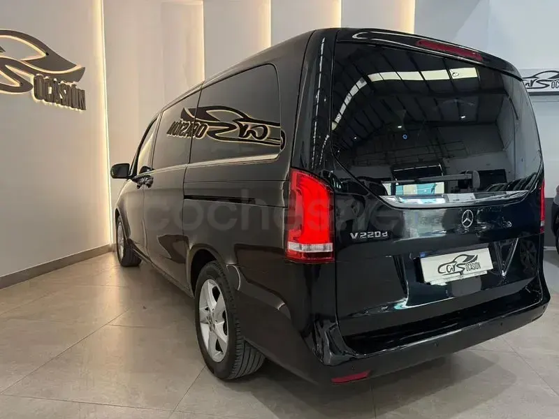 Usado Mercedes V220 Avantgarde 163 CV (119 kW) 2018 Negro Monovolumen