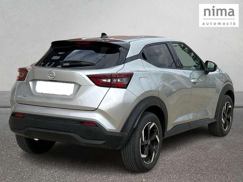Begagnad Nissan Juke N-Connecta 114 HK (83 kW) 2024 SUV