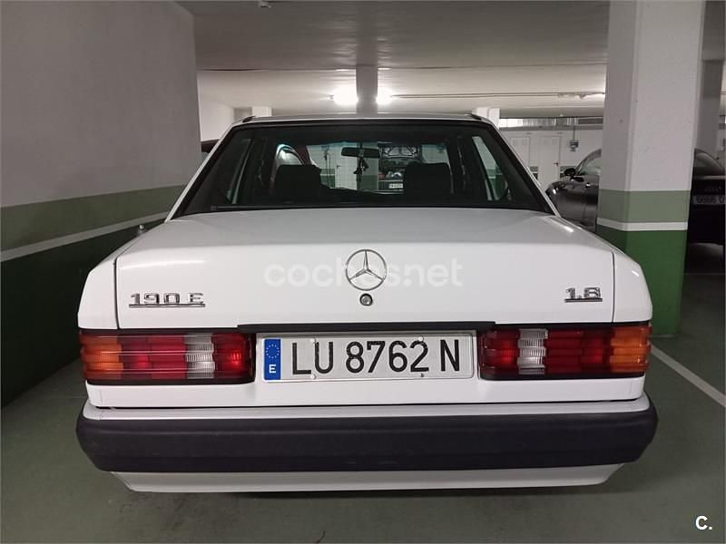 Usado Mercedes 190 109 CV (80 kW) 1992 Blanco Berlina