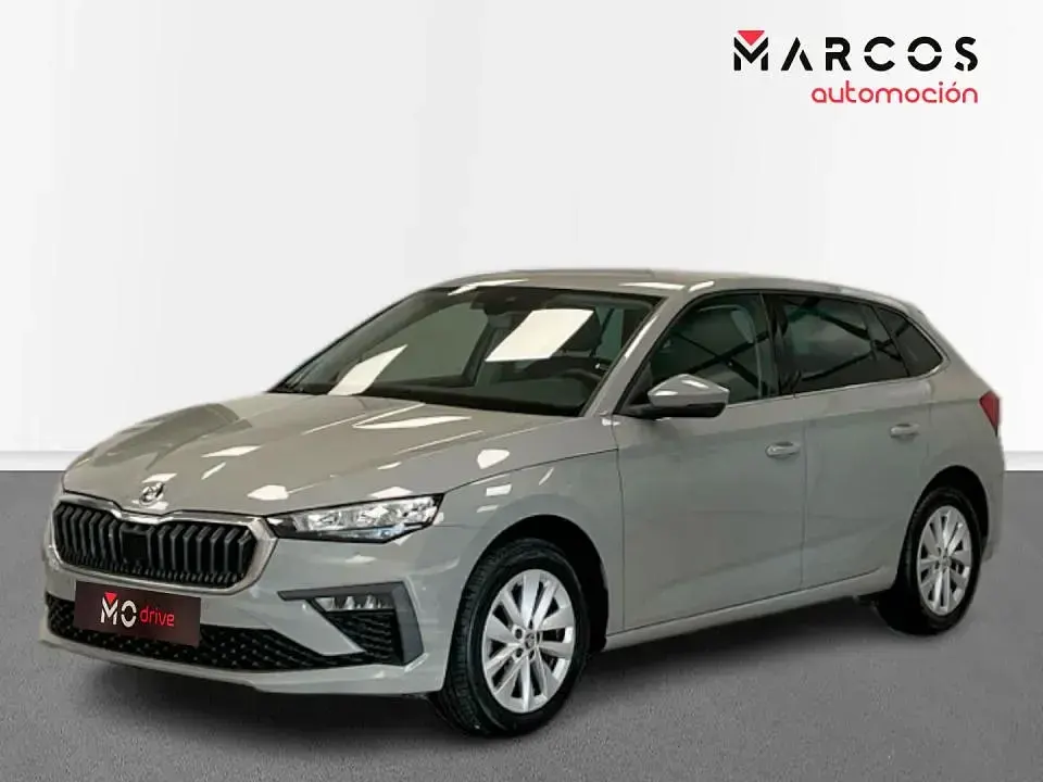 Usado Skoda Scala Selection 115 CV (84 kW) 2024 Utilitario