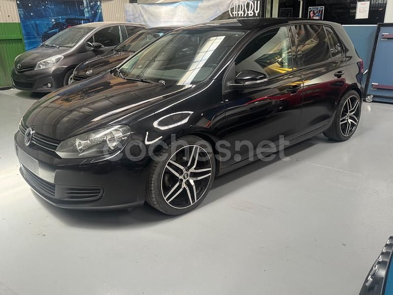 Usado VW Golf VI Highline 102 CV (75 kW) 2009 Negro Utilitario