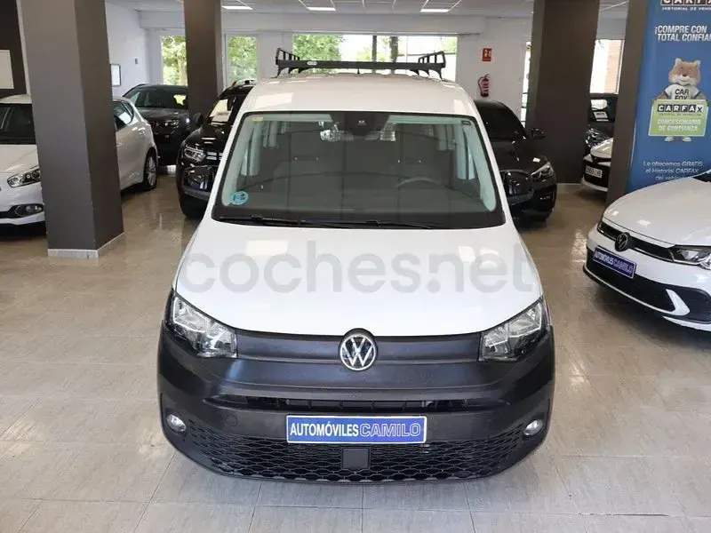 Usado VW Caddy 122 CV (89 kW) 2021 Blanco Monovolumen
