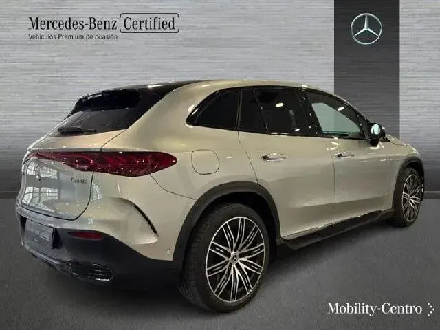 Usado Mercedes EQE350 214 kW (292 CV) 2023 Plata hightech