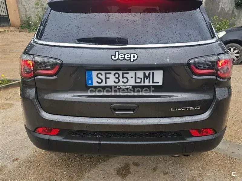 Usado Jeep Compass Limited 150 CV (110 kW) 2021 Negro SUV