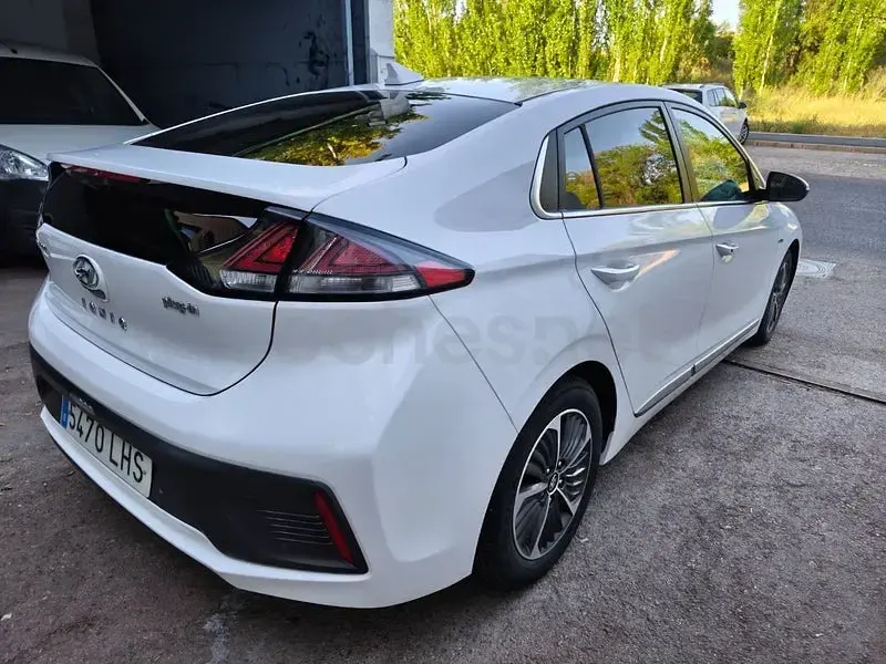 Usado Hyundai Ioniq 141 CV (103 kW) 2020 Blanco Utilitario