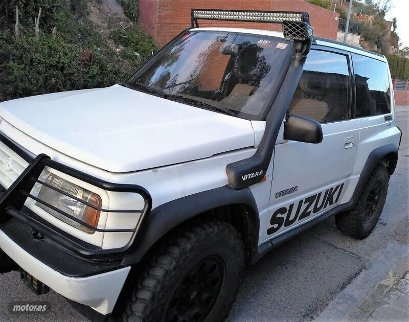 Blanco Usado 1989 Suzuki Vitara SUV | 6000 € - Imagen 1/4