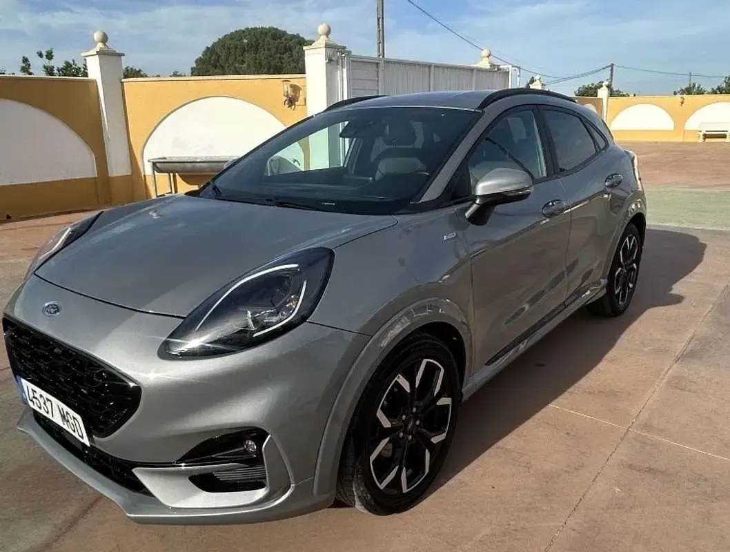 Usado Ford Puma ST-Line 125 CV (91 kW) 2023 Gris SUV