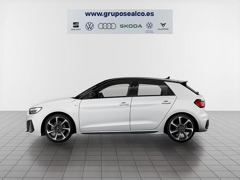 Usado Audi A1 Sportback Black Edition 116 CV (85 kW) 2025 Blanco Utilitario