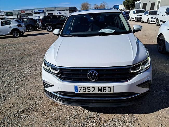 Usado VW Tiguan Life 245 CV (180 kW) 2022 Blanco SUV