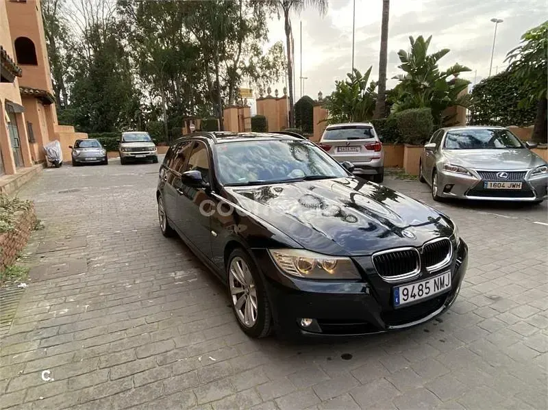 Usado BMW 320 Efficient Dynamics 163 HP (119 kW) 2011 Preto Carrinha