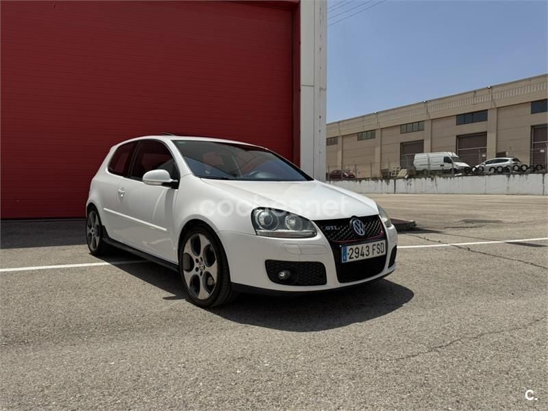 Blanco Usado 2007 VW Golf V GTI Berlina | 10.900 € (Precio justo) - Imagen 1/4