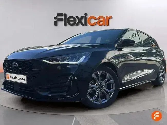 Usado Ford Focus ST-Line 155 CV (114 kW) 2023 Negro Berlina
