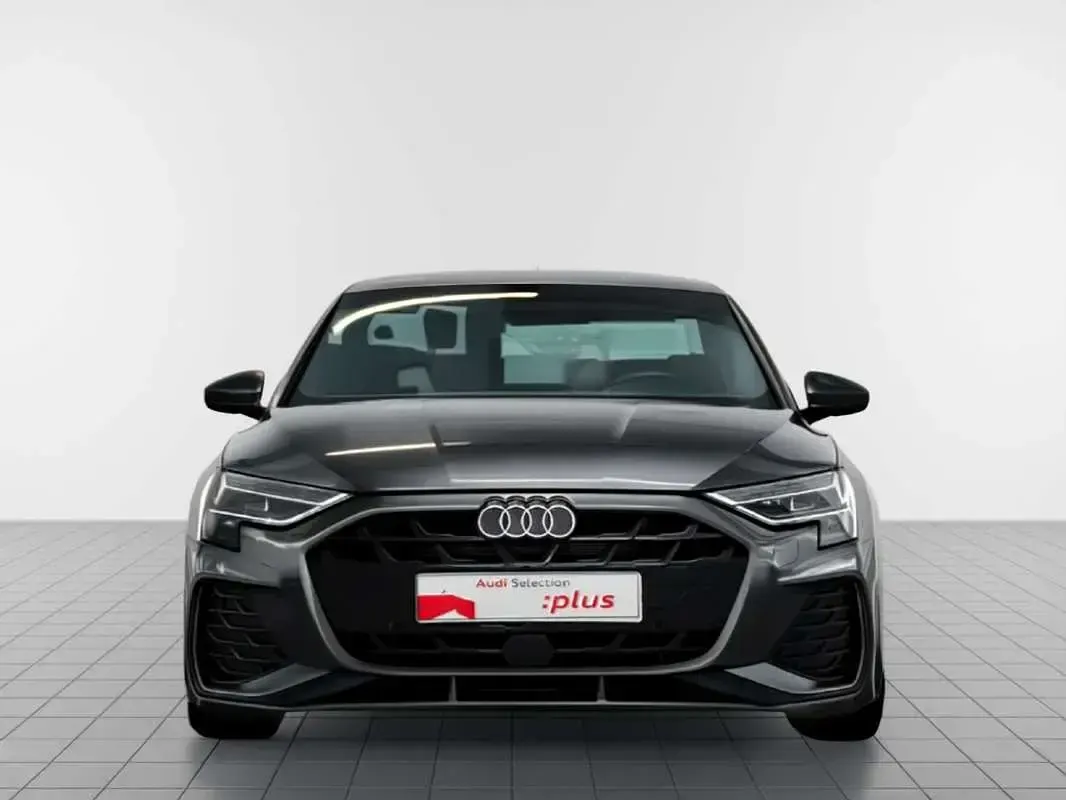 Usado Audi A3 Sportback S-Line 150 CV (110 kW) 2025 Gris Utilitario